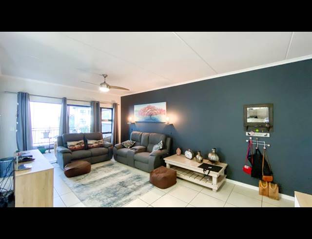 3 BEDROOM APARTMENT FOR SALE IN MODDERFONTEIN
